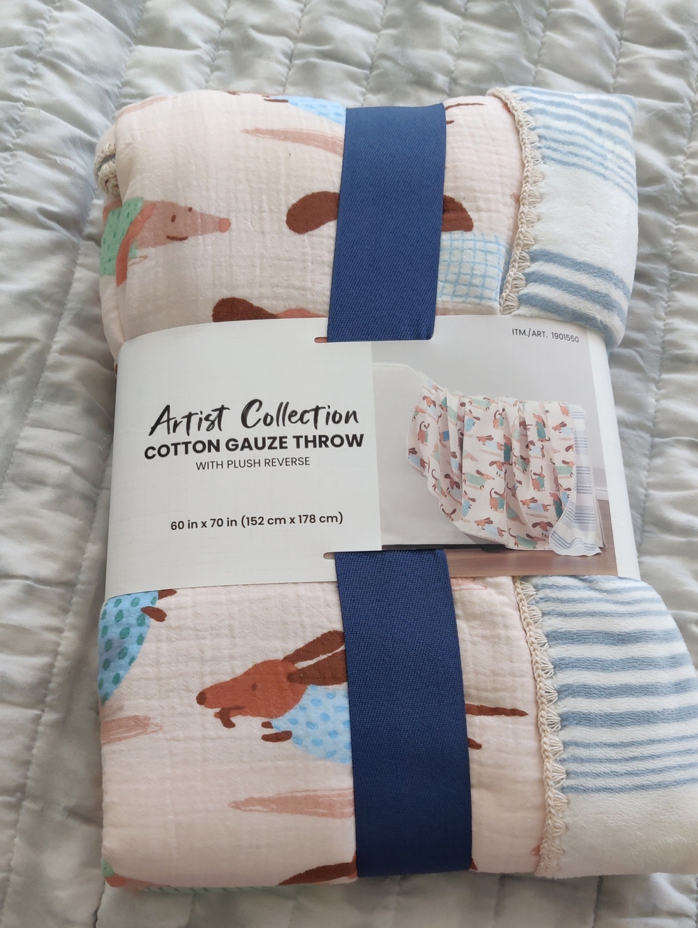 New!Artist Collection Cotton Gauze Throw with Plush Reverse Dachshund Dog Y2K